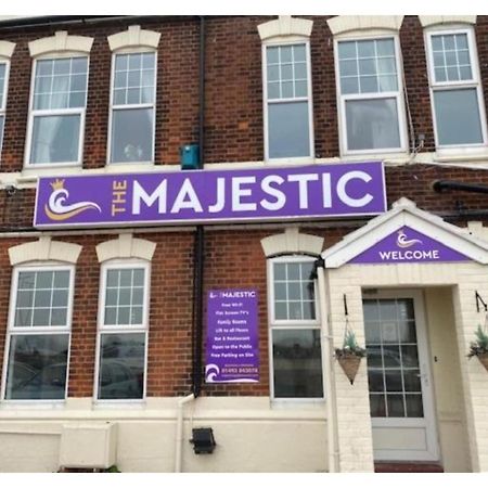 The Majestic Bed & Breakfast Great Yarmouth Exterior photo