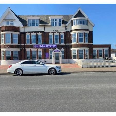 The Majestic Bed & Breakfast Great Yarmouth Exterior photo