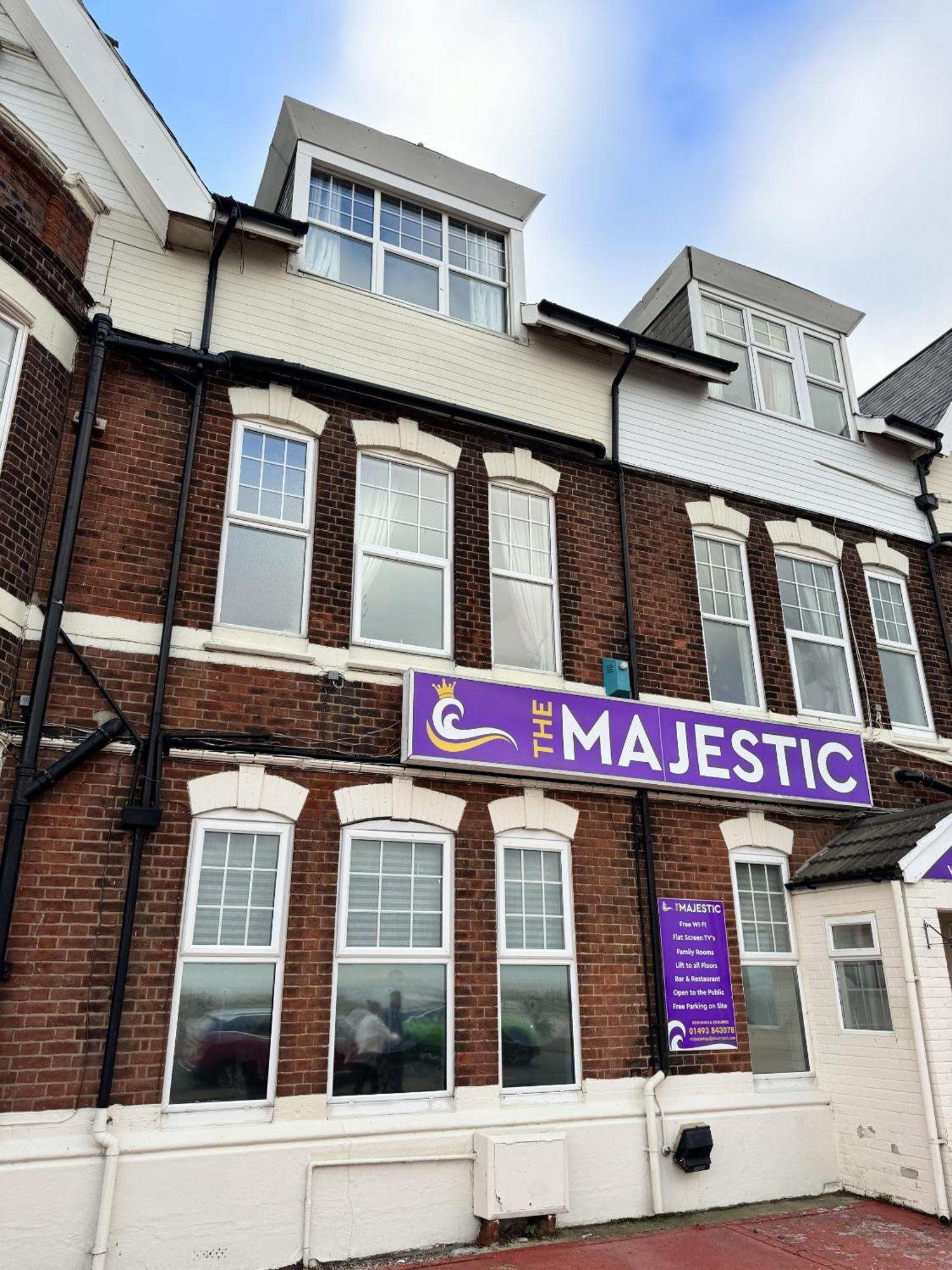 The Majestic Bed & Breakfast Great Yarmouth Exterior photo