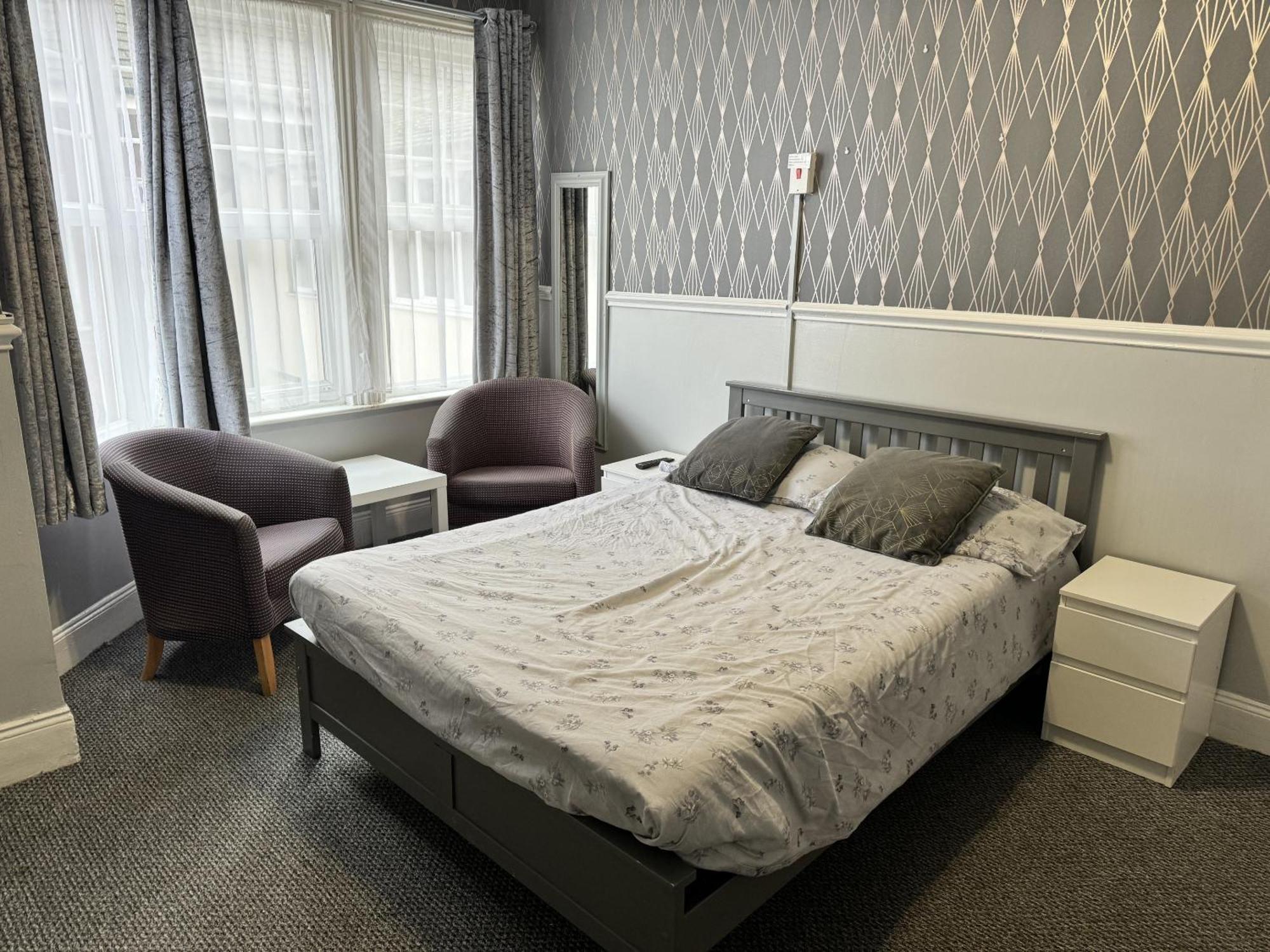 The Majestic Bed & Breakfast Great Yarmouth Room photo