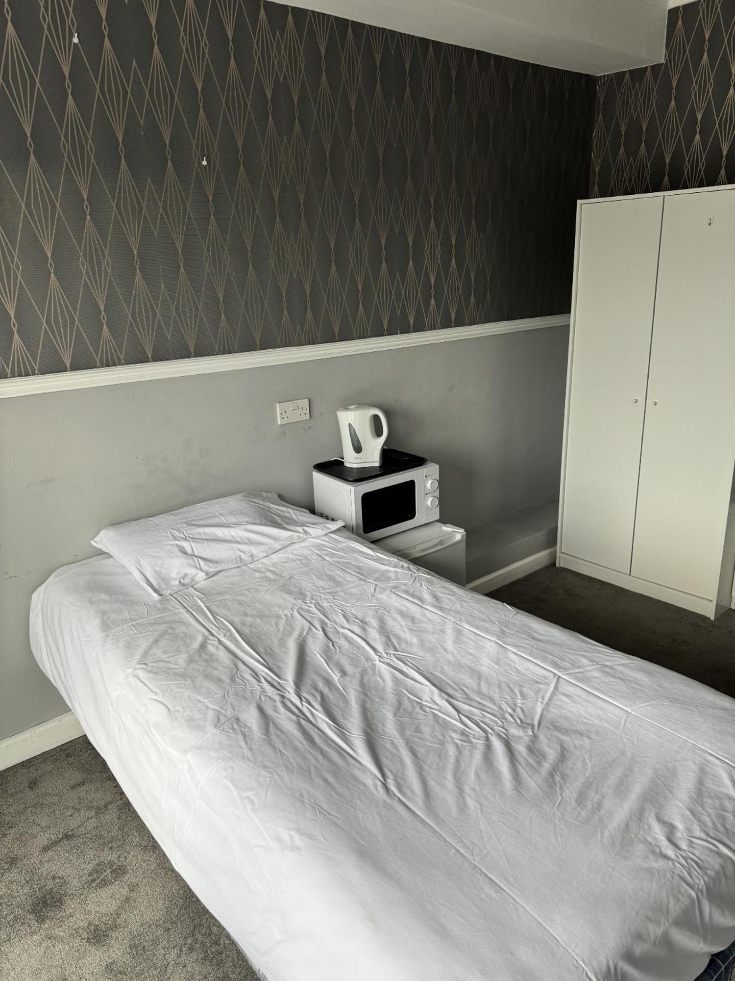 The Majestic Bed & Breakfast Great Yarmouth Room photo