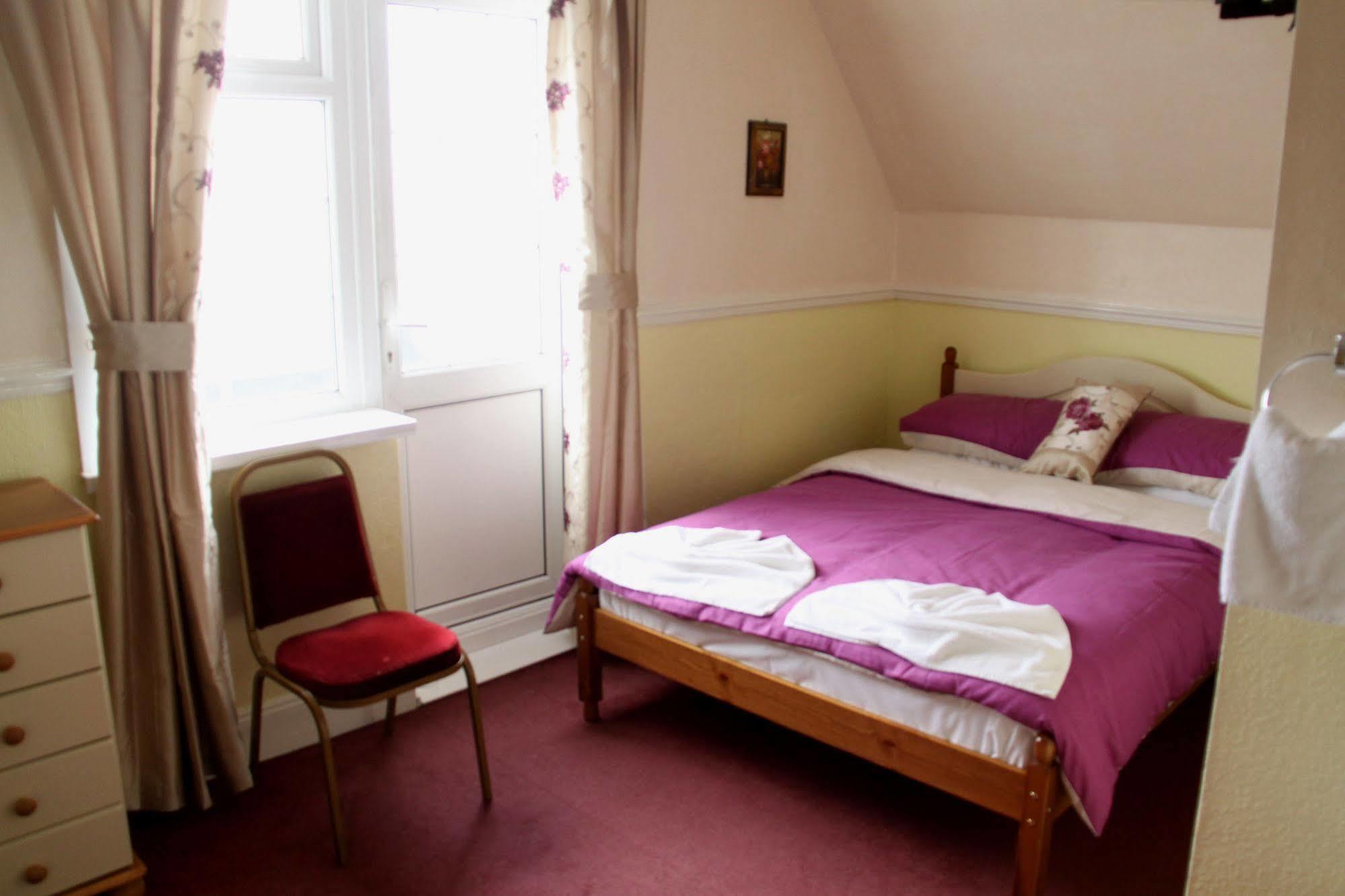 The Majestic Bed & Breakfast Great Yarmouth Exterior photo